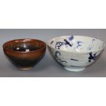 Two Chinese bowls