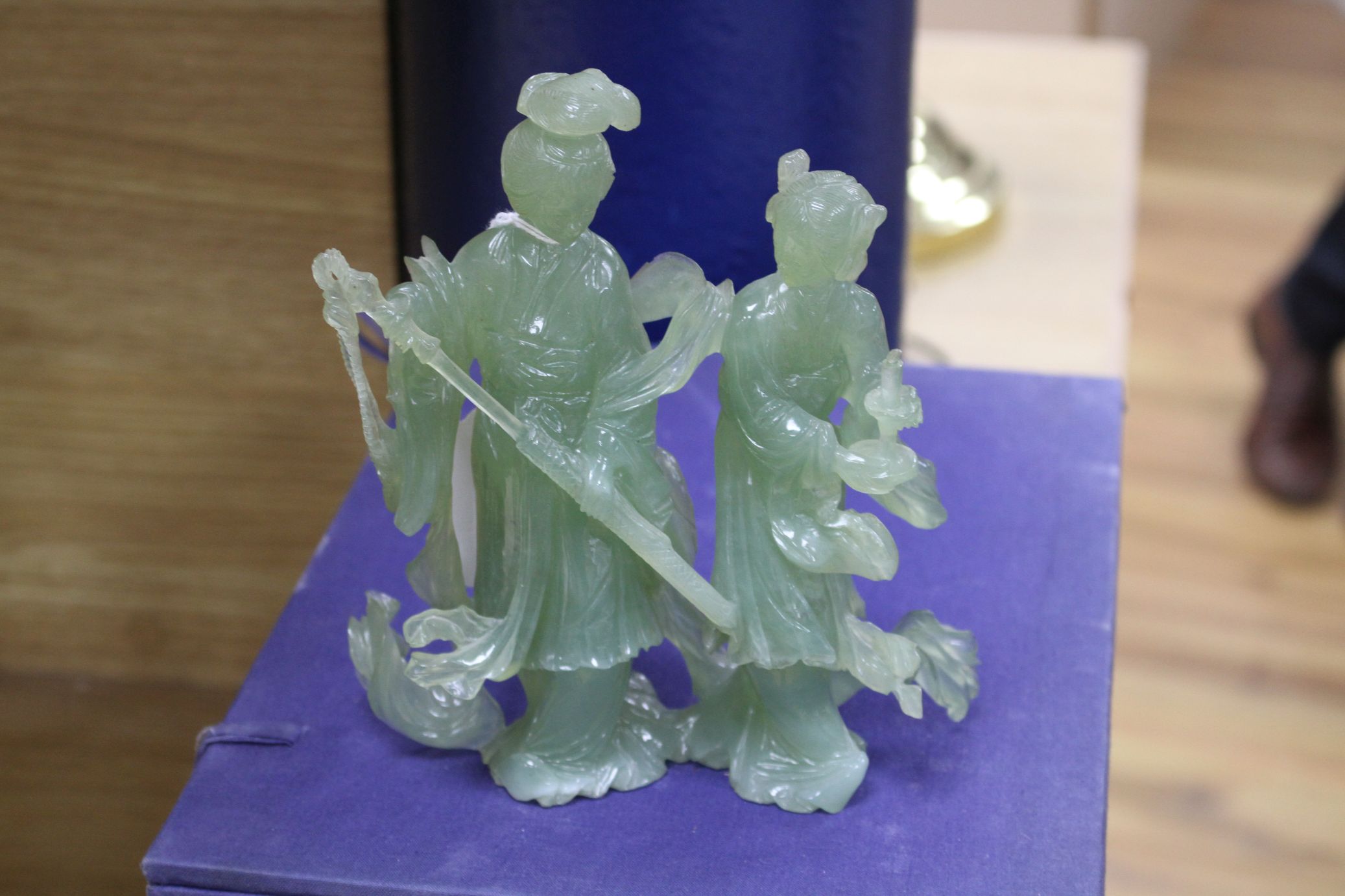 A 20th century Chinese carved bowenite jade figure of a courtesan and a similar group of a noble - Image 5 of 6