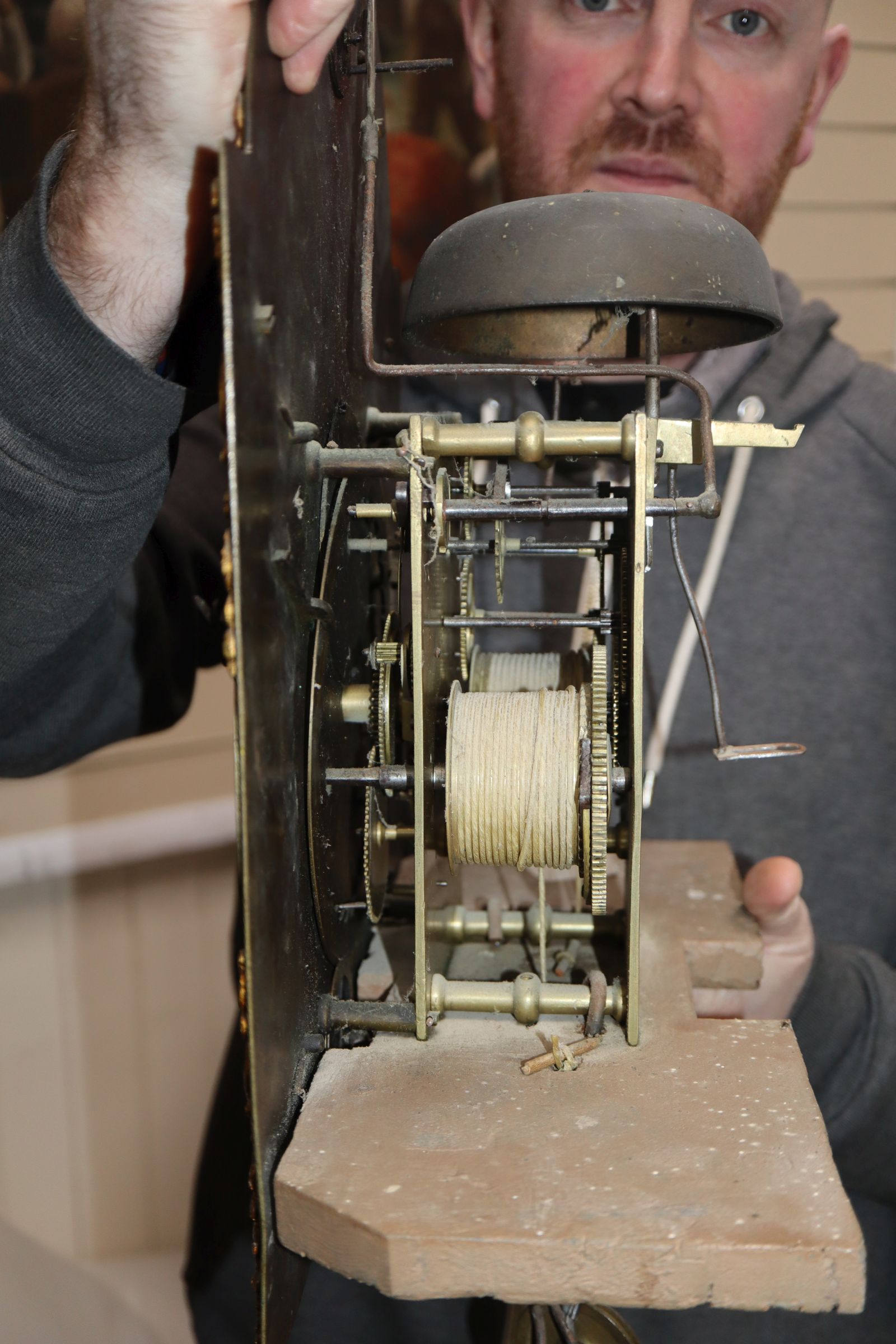 An early 19th century oak longcase clock by Thomas Brass, Guildford H.220cm - Image 4 of 4