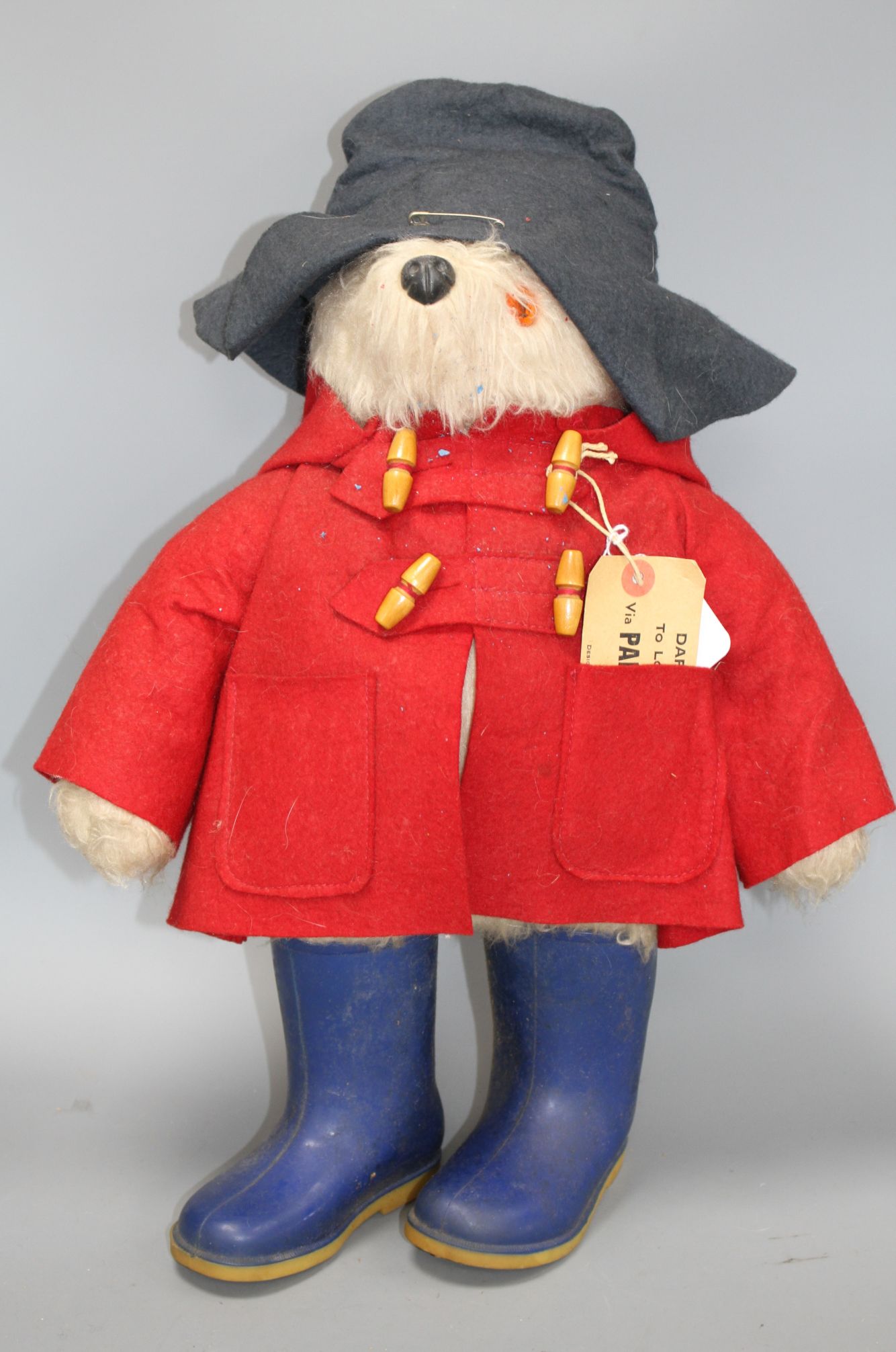 Paddington, original clothes and label Dunlop, 20in.