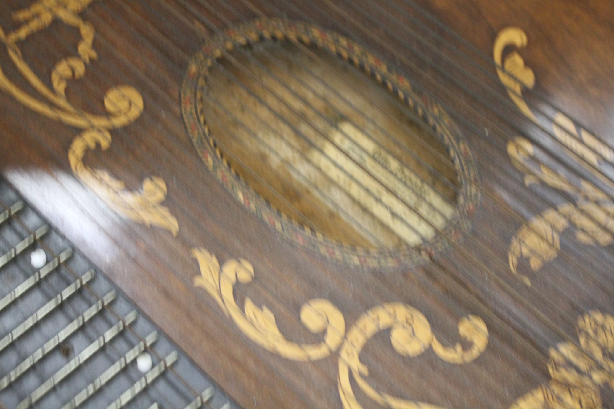An Otto Pressler zither Condition: Overall looks to be in honest original condition, a little - Image 10 of 11
