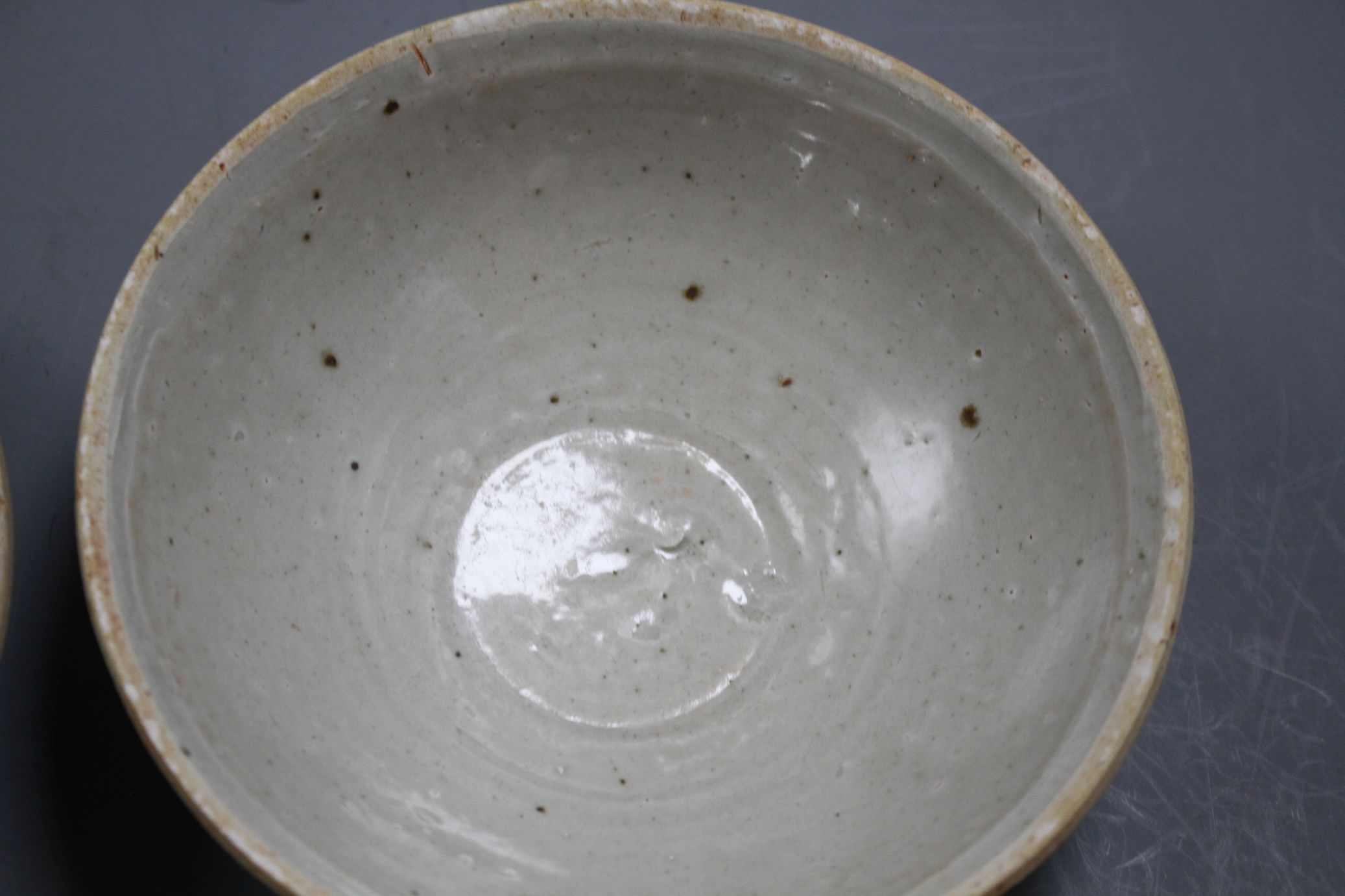 Two Chinese Ding type bowls, Yuan-Ming dynasty, with unglazed rims, both with minor scratching to - Image 3 of 7