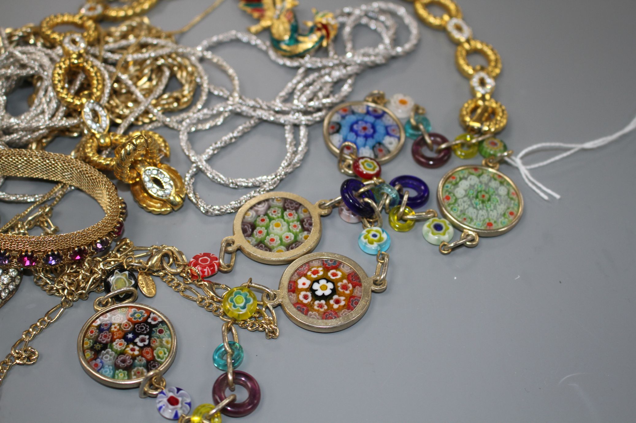 Seven assorted costume necklaces including a millefiore glass necklace, a costume bird brooch and - Image 7 of 10