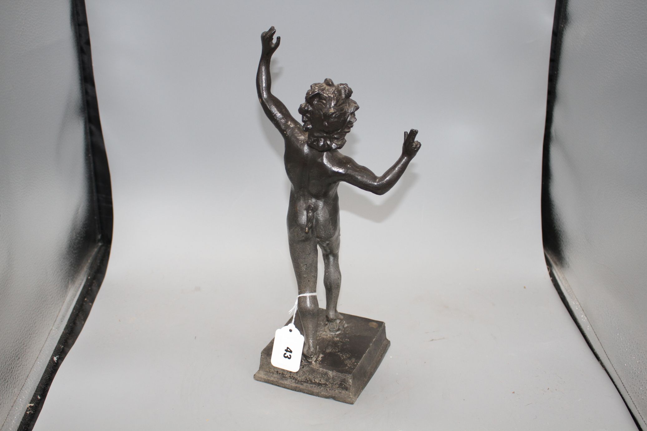 A 19th century Italian bronze figure of the dancing faun, height 42cm Condition: Dark blackish - Image 5 of 5