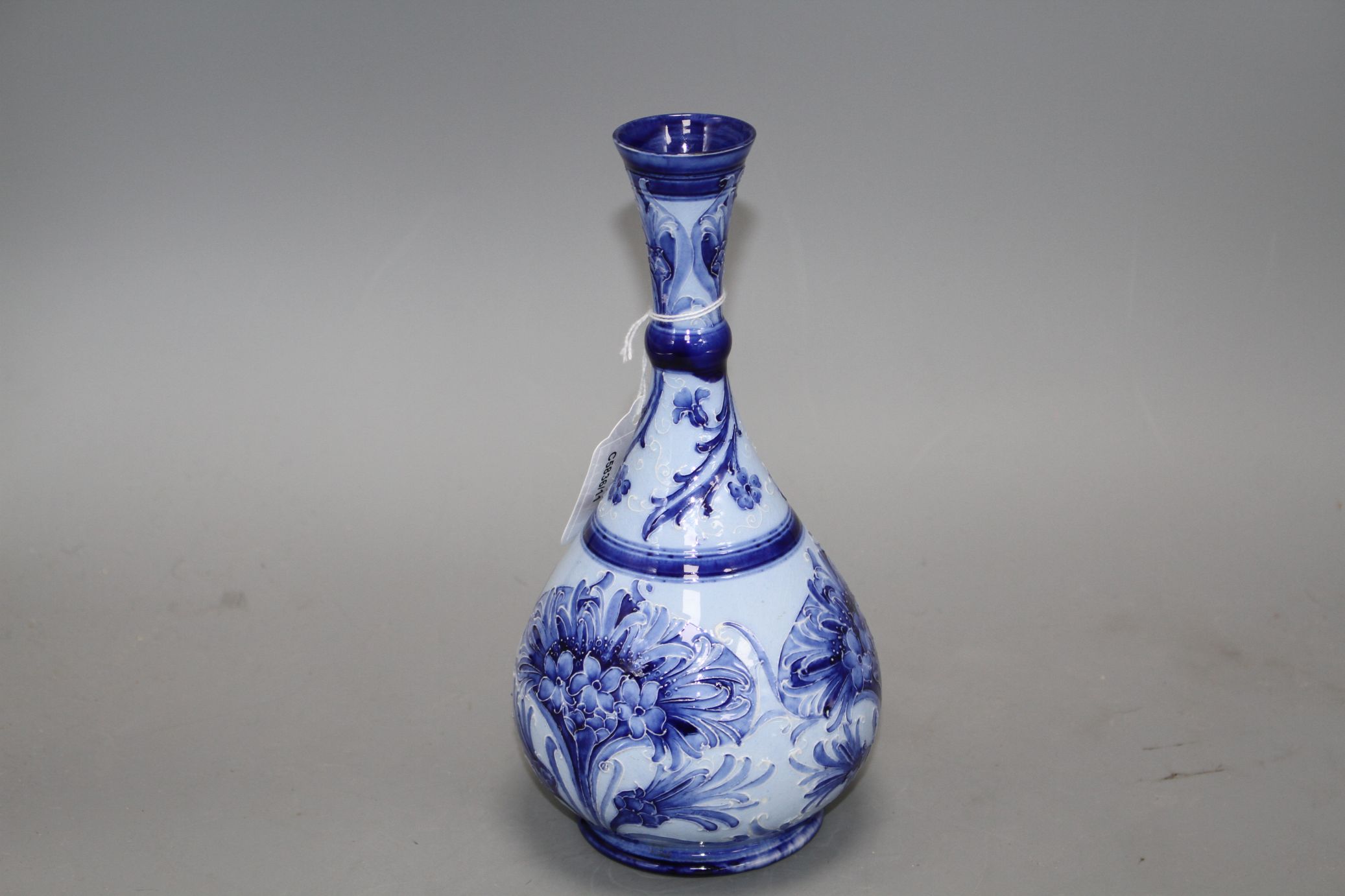 A Moorcroft Macintyre Florian ware vase, 22.5cm Condition: A few small firing flaws in the glaze - Image 2 of 4