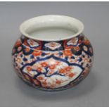 A Japanese Imari jardiniere, height 13.5cm Condition: Wear to the gilding and a star crack to the