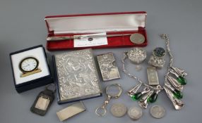 A mixed group of minor silver and other items including silver money clips, modern silver mounted