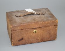 An Asprey of London leather jewellery box, with two interior trays and carrying handle, width, 25.