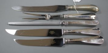 A modern 4 piece silver handled carving set, Mappin & Webb, Sheffield, 1996, one other silver pistol