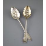 A pair of George III Old English pattern 'berry' spoons, by Eley & Fearn, London, 1802, 22.2cm, 3.