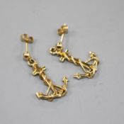 A pair of yellow metal novelty drop earrings, each modelled as an anchor, anchor 20mm, gross 2.3