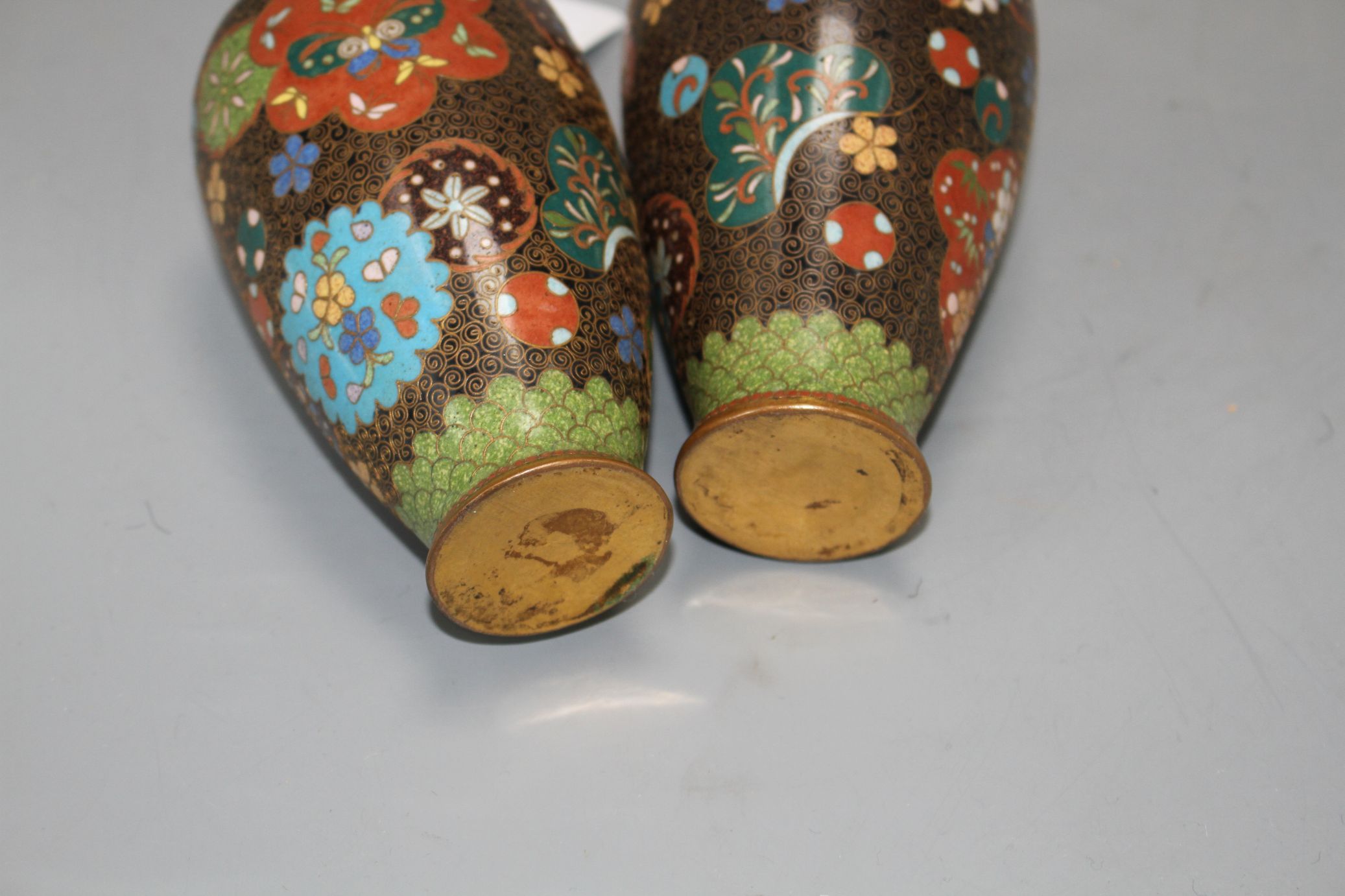 A pair of Japanese cloisonne vases, height 15cm Condition: Minor firing spots and wear to the - Image 4 of 4