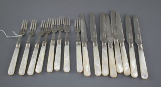 Eight pairs of George V mother of pearl handled silver dessert eaters by Goldsmiths & Silversmiths