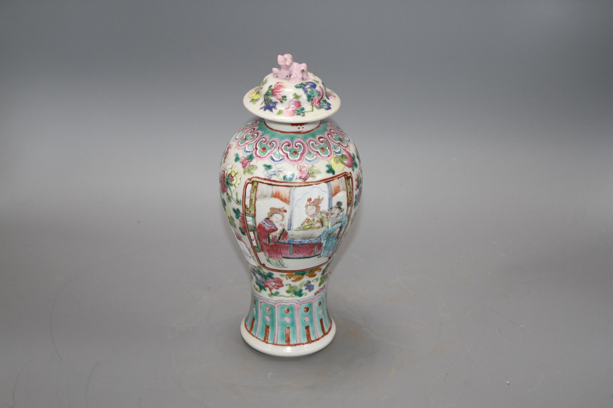 A 19th century Chinese famille rose baluster vase and cover, height 24cm Condition: Top finial - Image 3 of 14