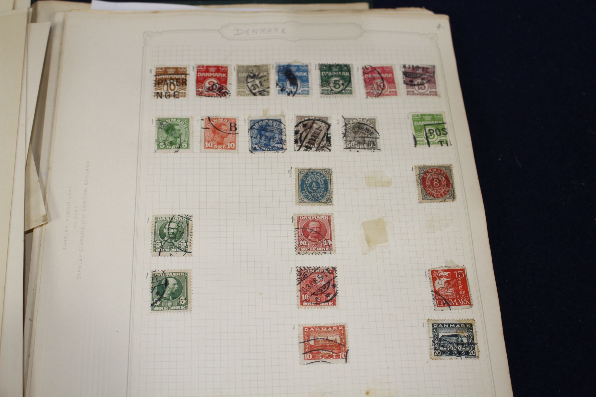 A World Stamp album, Victoria 1840 onwards including Penny reds - Image 20 of 22