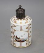 A late 18th century Hochst tea caddy, decorated with a town and ruins in a landscape, reserved