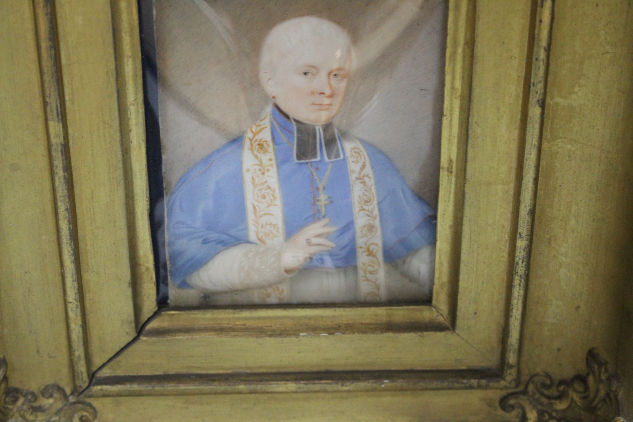 A Victorian oil on ivory miniature of a clergyman, 12 x 9cm Condition: Ivory curving up at both - Image 7 of 8