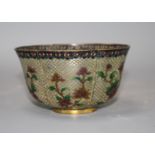 A Chinese plique a jour bowl lobed bowl, with floral decoration, diameter 13cm, height 7cm
