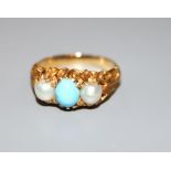 A Victorian style yellow metal turquoise and cultured pearl three stone ring, size H, gross 4.7