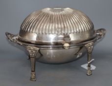A silver plated revolving breakfast dish, height 21cm