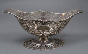 A George V pieced silver oval pedestal dish, Josiah Williams & Co, London, 1912, lenth 27.4cm, 11.