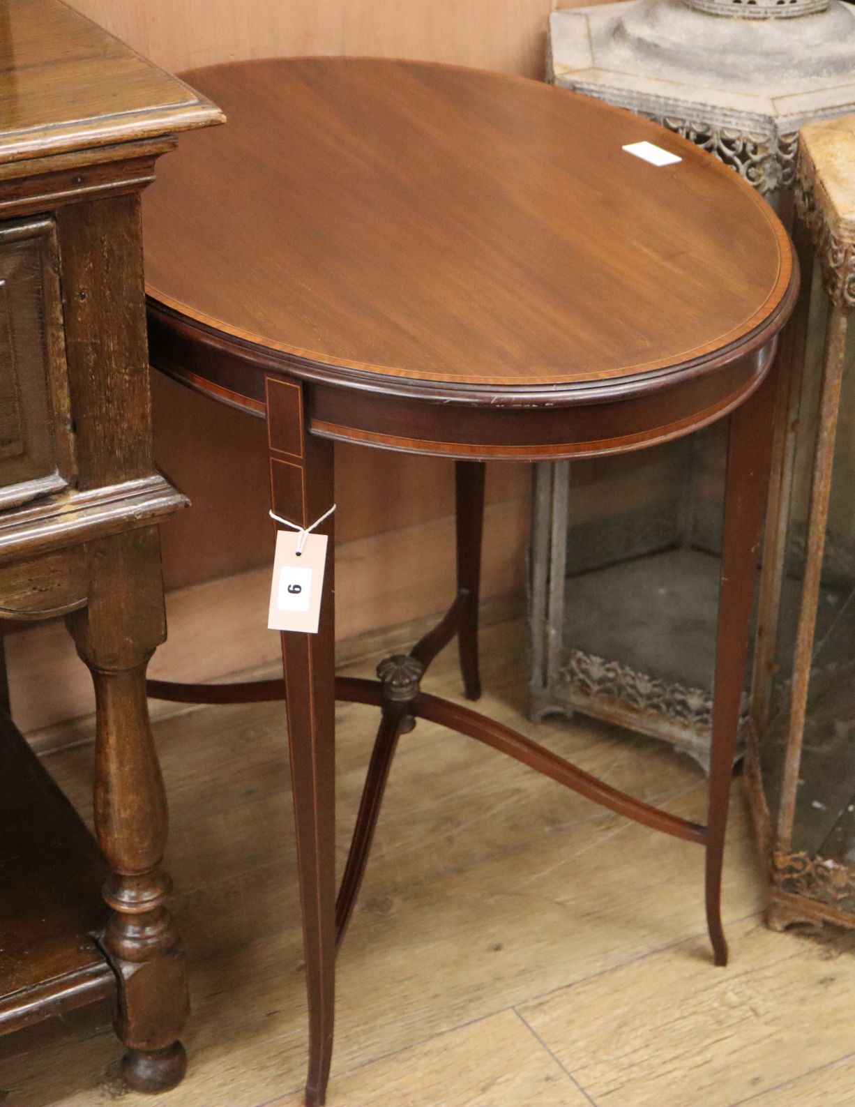 An Edwardian satinwood banded oval mahogany occasional table, W.76cm, D.55cm, H70cm - Image 2 of 2