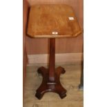 An early Victorian octagonal tilt top wine table, W.54cm, D.36cm, H.70cm