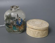 An ivory box and a Chinese glass scent bottle, height 8cm