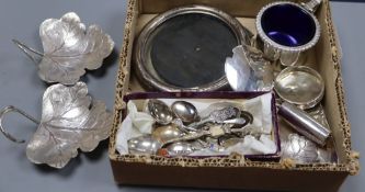 A George IV silver mustard, (lid detached and marks rubbed), two Chinese white metal leaf dishes and