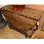 An 18th century oak gateleg table, W.115cm extended, H.74cm