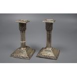 A pair of Edwardian silver cluster column dwarf candlesticks, Walter Latham & Son, Sheffield,