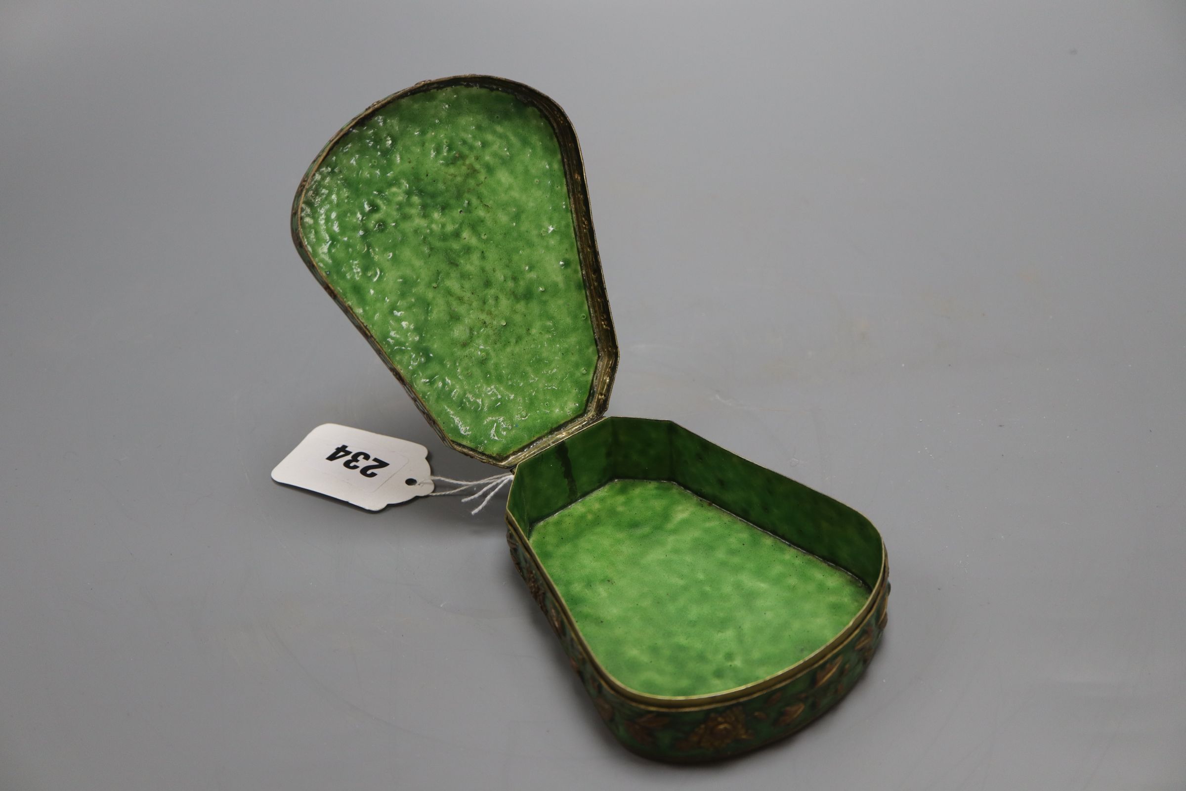 A 19th century Chinese ivory, brass and green enamel box, length 13cm - Image 4 of 4