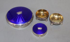 A pair of early 20th century Russian white metal salts, 46mm, a 1920's silver and enamel patch box