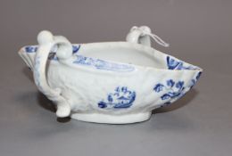 A Worcester two handled sauceboat, with chinoiserie decoration, length 16cmCONDITION: One of the