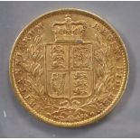 A Victorian gold sovereign, 1871, F, die 3.