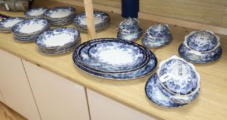 An extensive 1920's Losol ware 'Chatsworth pattern' dinner service