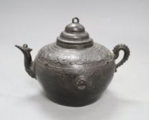 A Chinese archaistic bronze teapot, Qing dynasty, height 13cm