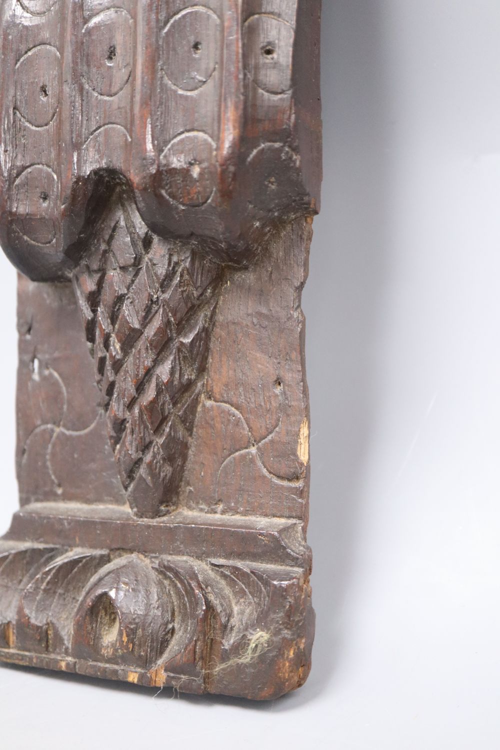 A 17th century carved oak panel, length 49cm - Image 2 of 6