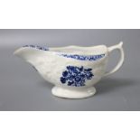 An 18th century Worcester blue and white sauceboat, width 13cm