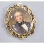 A 19th century yellow metal mounted oval mourning pendant brooch, inset with portrait on a