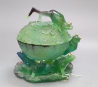 A Daum? 'frog' casket, overall height 20cm (a.f.)