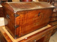 A 19th century Continental painted domed top trunk with simulated grain, W.115cm, D.58cm, H.64cm