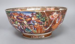 An early 19th century Chinese export bowl, diameter 29cm (a.f.)