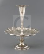 An Edwardian silver epergne by Fenton Brothers Ltd, with central trumpet shaped vase, Sheffield,
