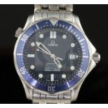 A gentleman's 2004 stainless steel Omega Seamaster Professional Chronometer automatic wrist watch,