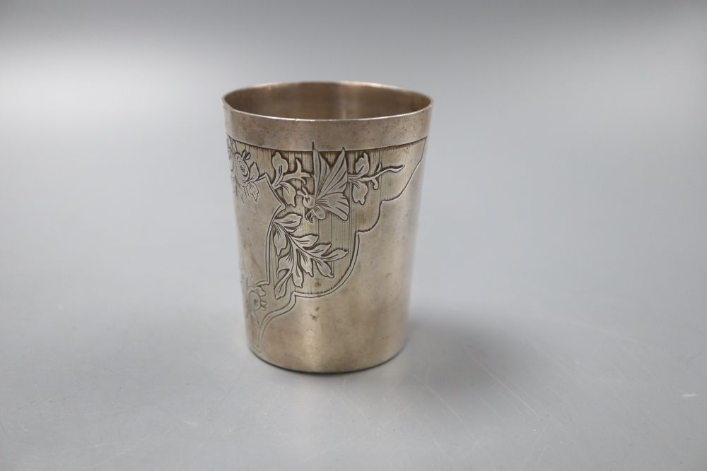 A French white metal tumbler cup, decorated with flowers and butterflies, 7.5cm - Image 2 of 2