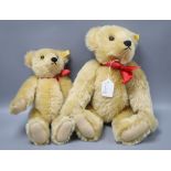 Two yellow tag gold Steiff bears