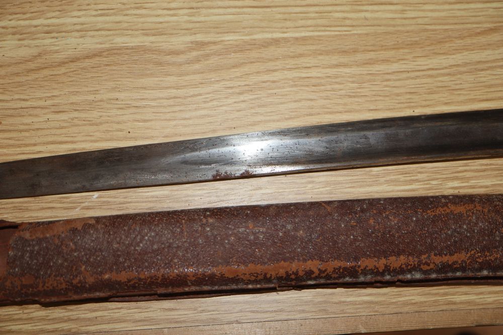 A George V cavalry sabre, GR cypher - Image 6 of 8