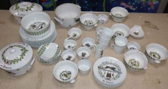 A French porcelain D'Auteuil part coffee and dinner service