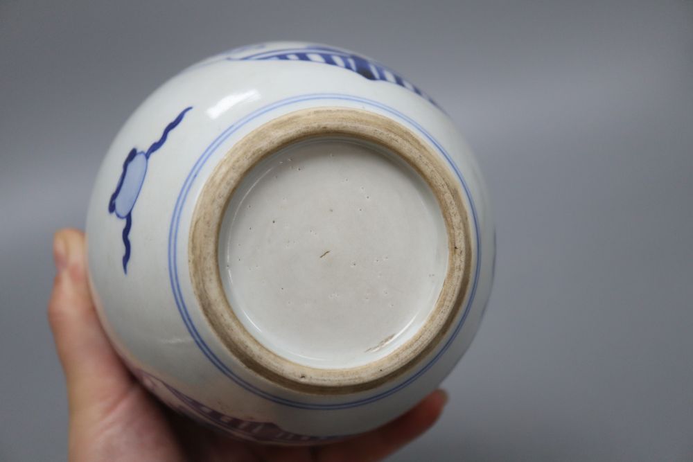 A Chinese blue and white ginger jar and a pair of jars, height 17cmCONDITION: The blue and white - Image 5 of 5